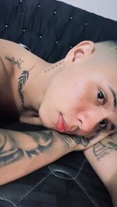 Steven19_LatinBoy Public Pic 6