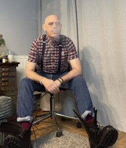 hoxtonsub Public Pic