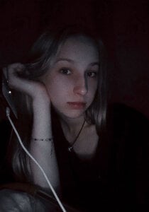 AnaArney Public Pic 3