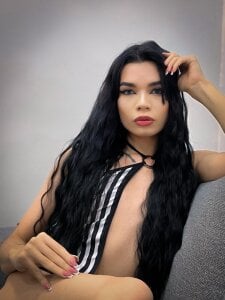 Today I feel dangerous... do you dare to discover why? od LadyLuminary  5 snímek