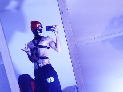 RyanOwenss in transmission Pic 3