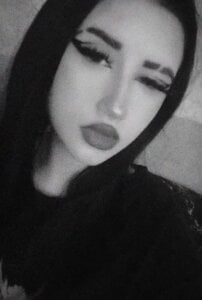 ashley_fo_yu Public Foto 3