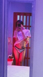 luy_star_ Sexy Pic 2