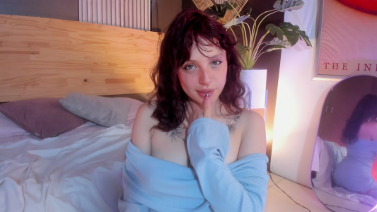 Velvet_Dreamsssubtle and mischievous, dare 😈🍆🥵图片