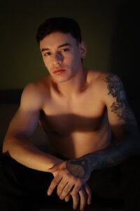 zoldick_hugeのHot boyの 2枚の写真