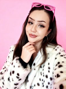 LolaSeduce Public Pic 2