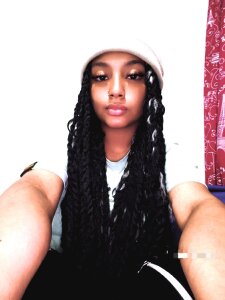 Morenita_36 Public Pic 4