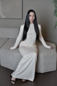 Monica_B_ Public Pic 4