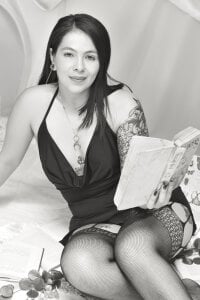 Roma_Nof I'm a book girl📚 Foto 6