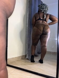 Shaila_ray My thick body fits everywhere 💦🥵 slika 6