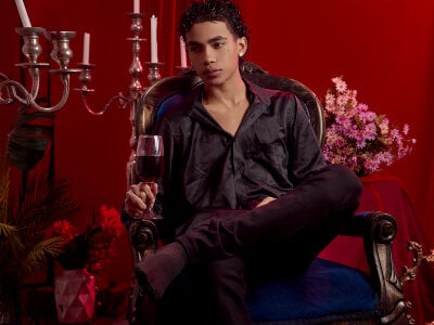 AlanCutee Happy Valentine's Day 🍷 Billede 5