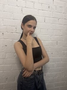 MaryannaOrgan Public Pic 3