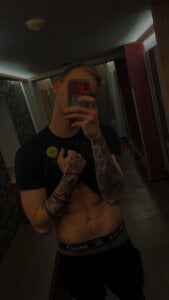 darkAdrianAlpha Public Pic