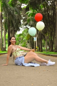 violetasimonz I WAS VERY HAPPY Hình 3