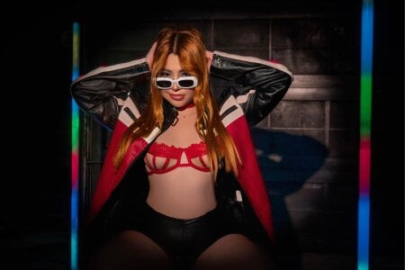 SamanthaKlein_ kullanıcısının 💙Lust in Lights💙 albümü -  2 fotoğraf