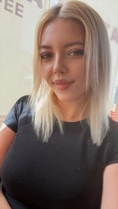 MonaNoirePublic 5 Bild 5