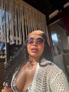 Sol, playa y una que otra tentación ☀️ de Tiffany_Brewer  3 Imagens