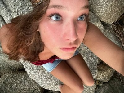 EllieSixSeven Public Pic 5