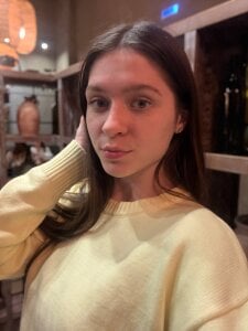 MinaMancilla look at my eyes Pic 2