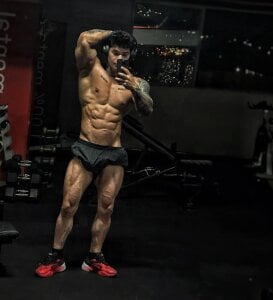 Justin_Clark Public Pic 2