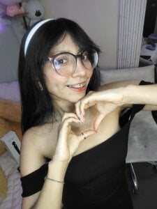 VioletxBloom How I look in a black dress Gambar 2