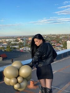 MaddyAllure Bad girl Hình 2