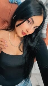 Linda_r_ Public Immagine 