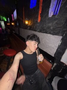 max_femboyPublic Bild 2