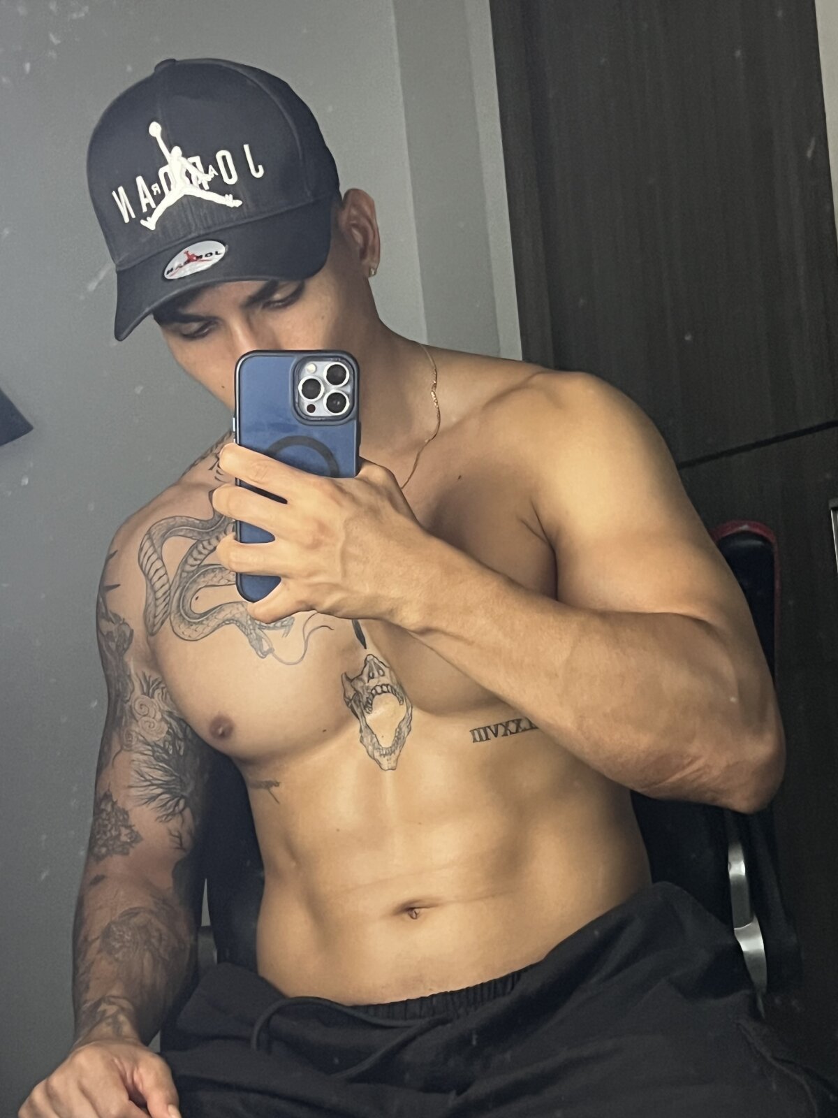 Foto  1438 de muscle_boyhorny – em alta