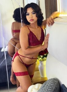 KatyRosee Public Pic 5