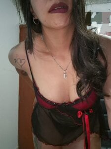 Paola_andrade 😈 Gambar 2