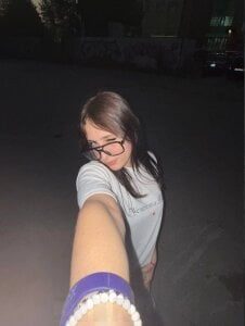 AriaMeire Public Pic 2