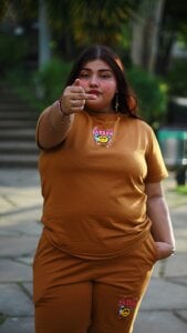 TaniaBellini Over the shot зображення 2