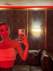 DeliaPesta a little fun Hình 5