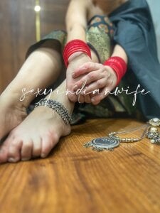 hotlaavaa your sanskari MILF bhabi Pic 7