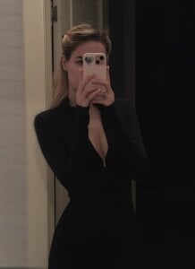 Fire_moth Your Goddess in sexy suet Pic