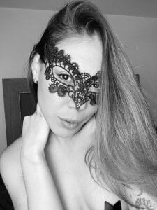 dannadelacruzの❤️‍🔥の枚の写真