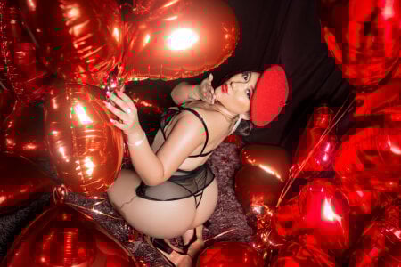 PamelaTomson 🔥😈 Immagine  8