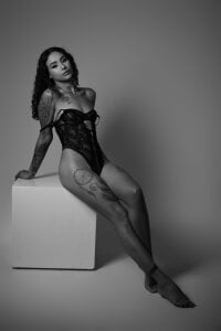 Tempting Shadows od LahanaKimish  4 snímek