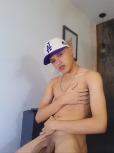 kris_rusell 🔥kaled🔥 (ig): @its.miguelxl Pic 4