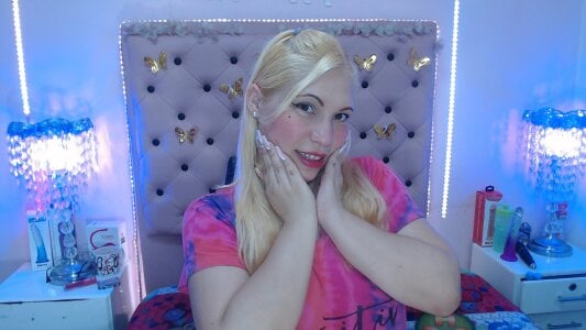 HannahEmmax2 Emmax2 Pic 3