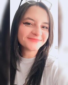 Leah_Kl Pretty Leah Pic 2