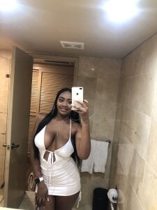 MonicaSex_ Public Pic