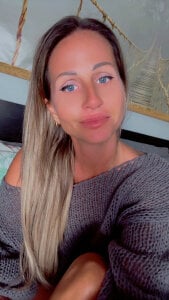 maya_merci_xoxo: Just me :) ( фото)