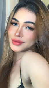 Ashely_Lewis Cam Model Profile | Stripchat