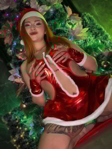 Emmily_Walker Midnight Glow 🎇 Pic 8