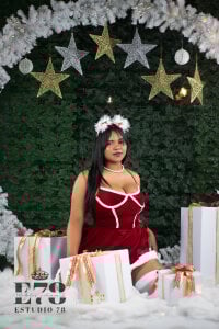 Anie_johnson Merry christmas 🎄 Pic 2