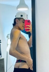 dominicjonnes's Sexy and flirtatious for you🤤 Sex Photo 2