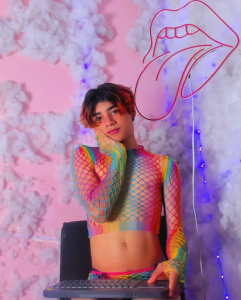 Zdjęcia Leo_Glow Your trusted femboy:  3