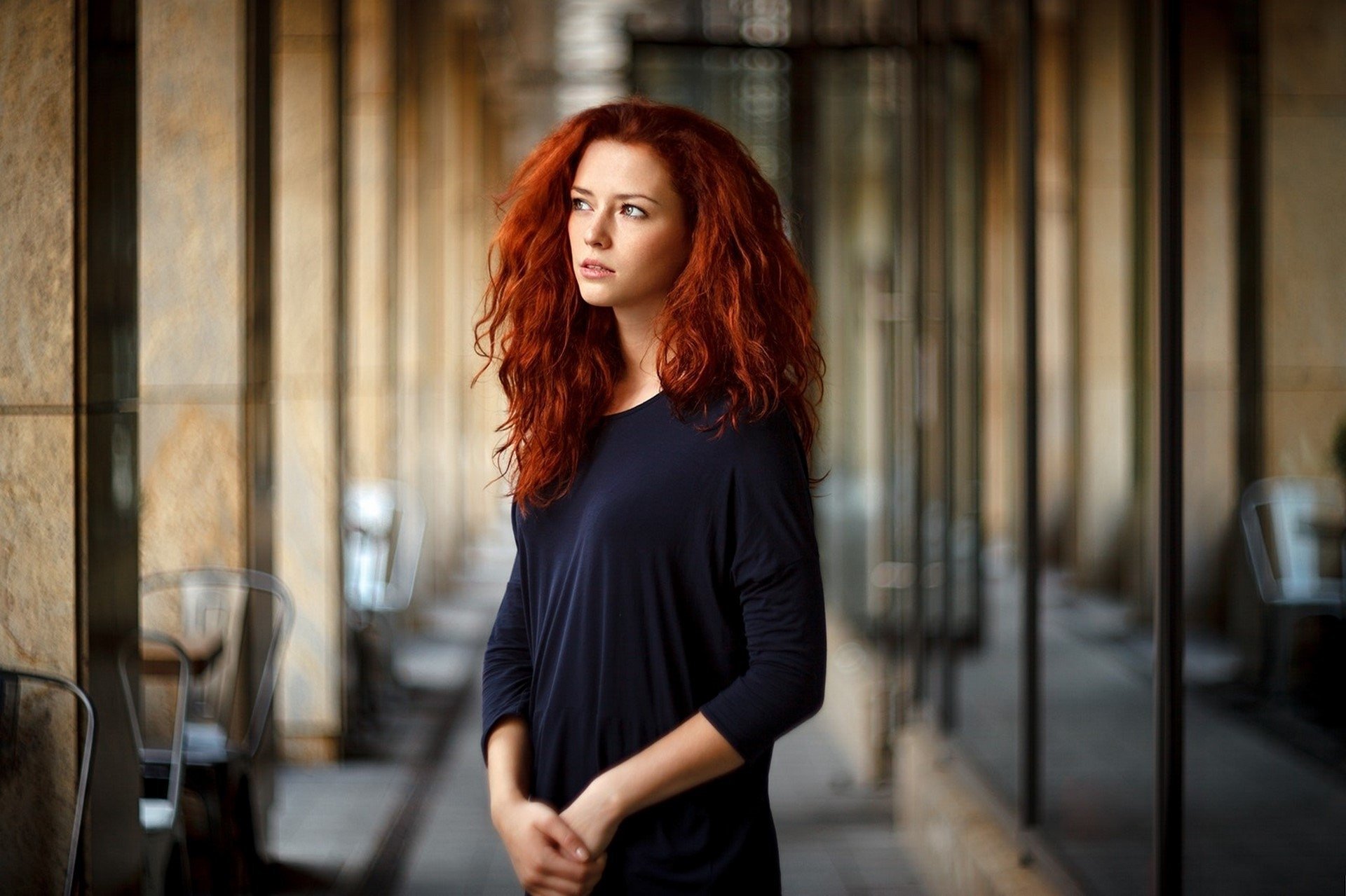 The seductive gaze of JudyOSweet